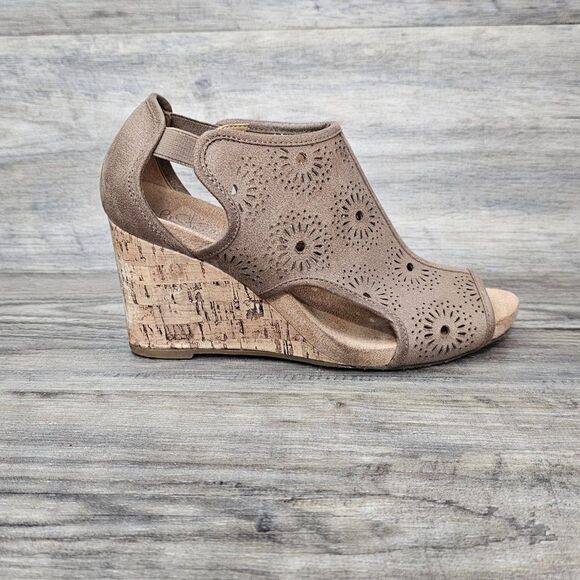 Life Stride Hinx Wedge Floral Suede Boho Sandal - Picture 11 of 11